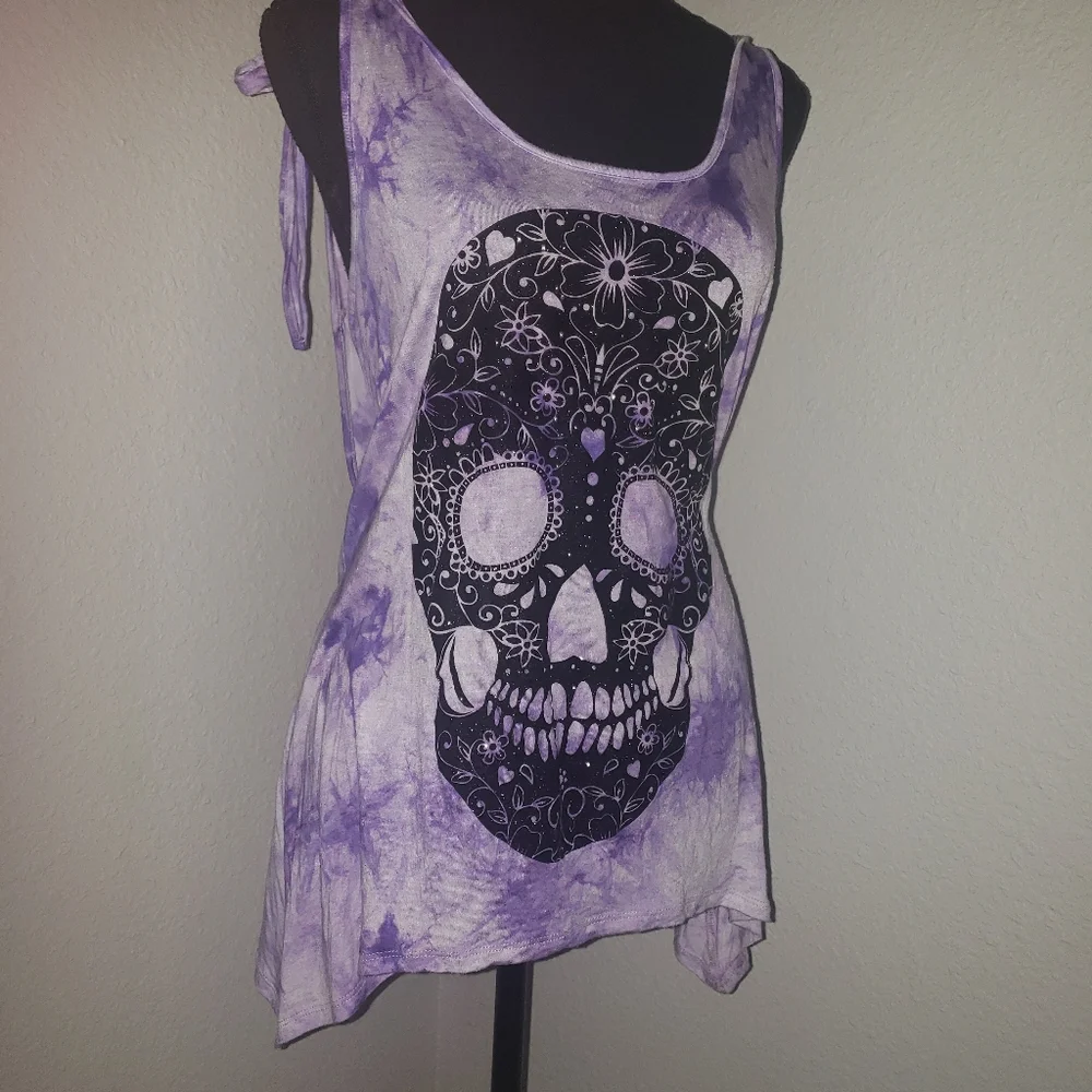 Just In: Lilac Tank w/ Glitter Sugar Skull Inspired Design - Picture 4 of 11